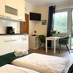 Ferienwohnung strandnah im Haus Frauenpreiss 56